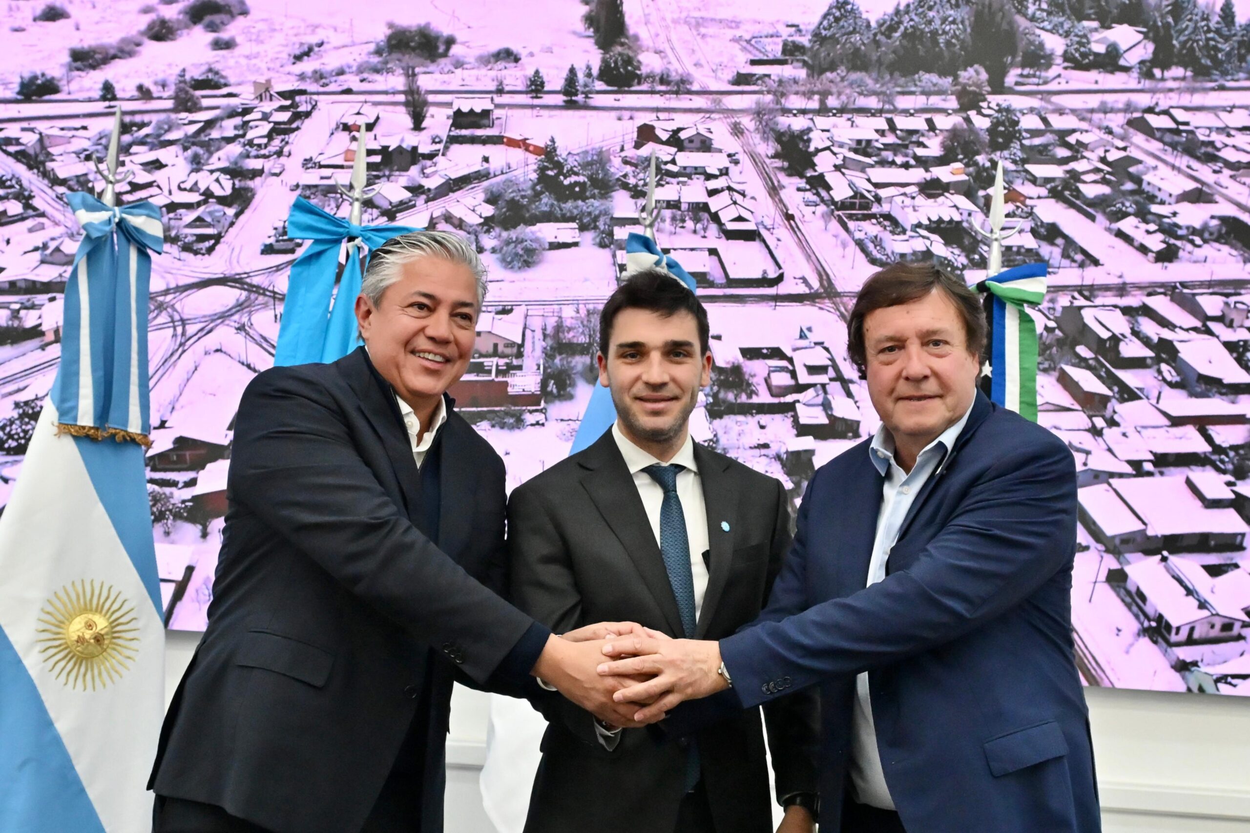 “Un grito federal que se escucha desde el sur”: Torres ratificó la ampliación del Gasoducto Cordillerano y el rol energético de la Patagonia