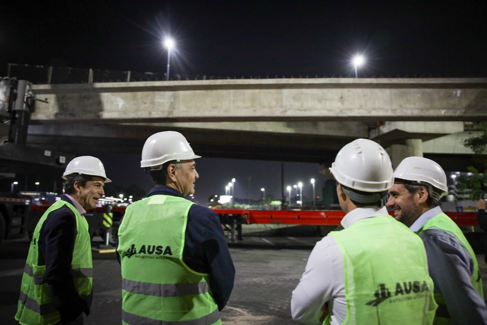 CABA: Megaoperativo nocturno para colocar la estructura del nuevo Puente Labruna en Núñez