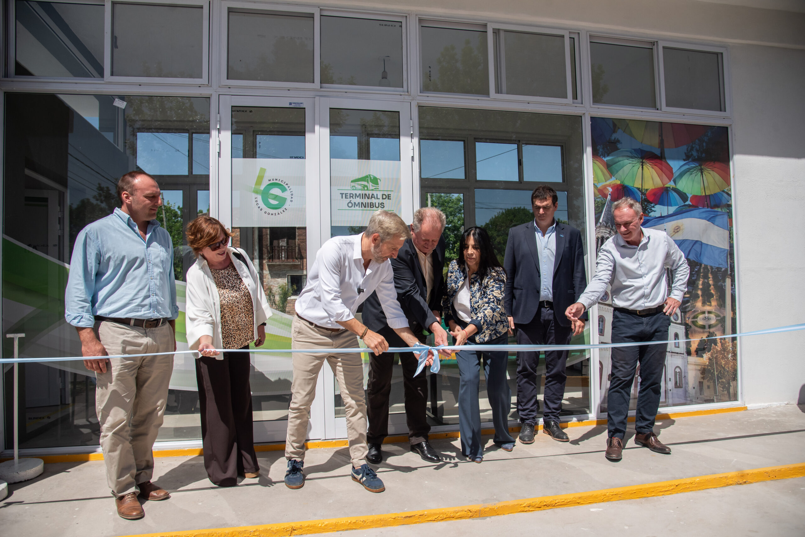 Entre Ríos: Obras para educación, viviendas, transporte y agua marcaron la agenda del gobernador en Lucas González