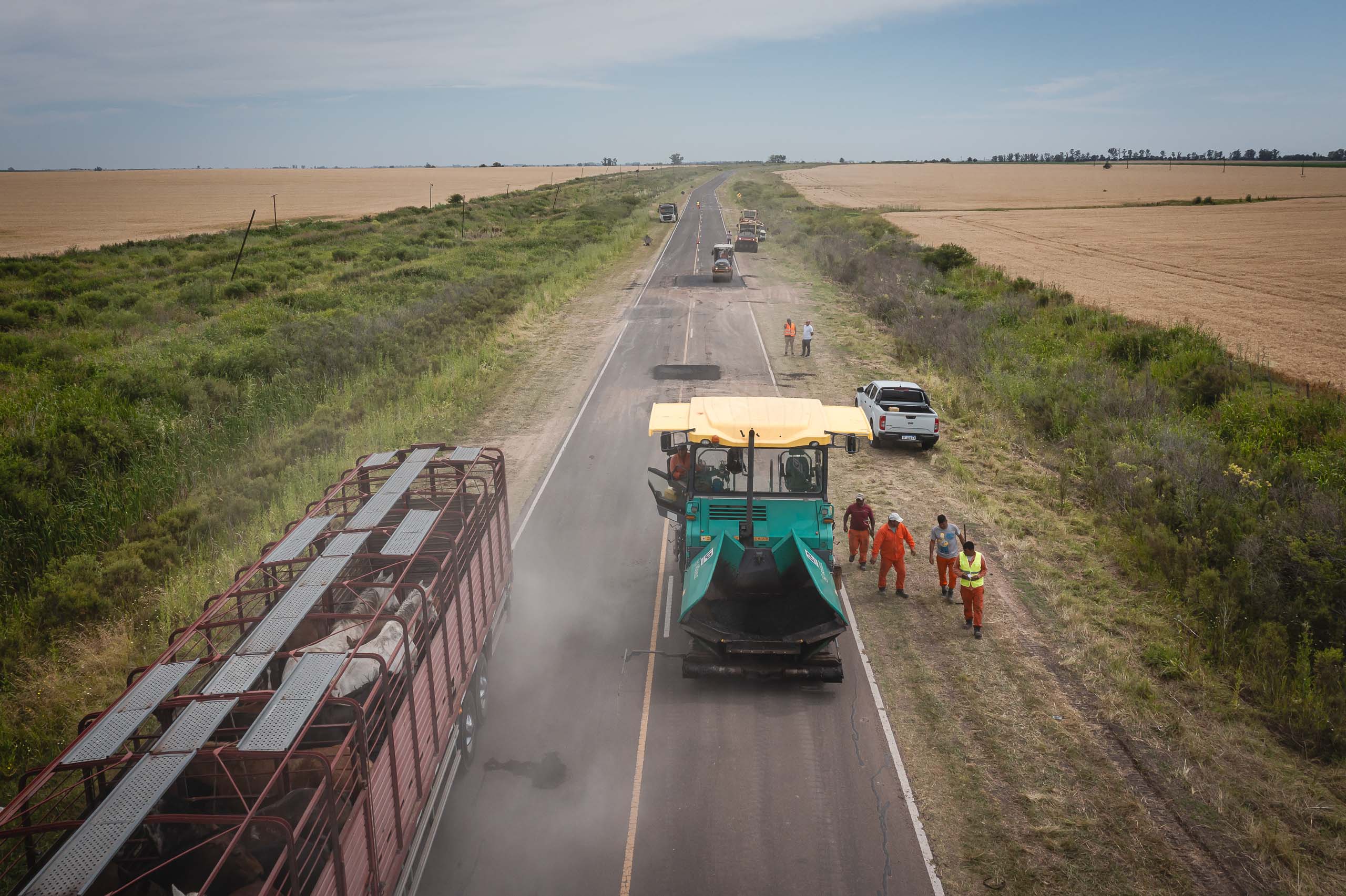 Entre Ríos: Continúan los trabajos de recuperación de la ruta 51 entre Larroque y Urdinarrain